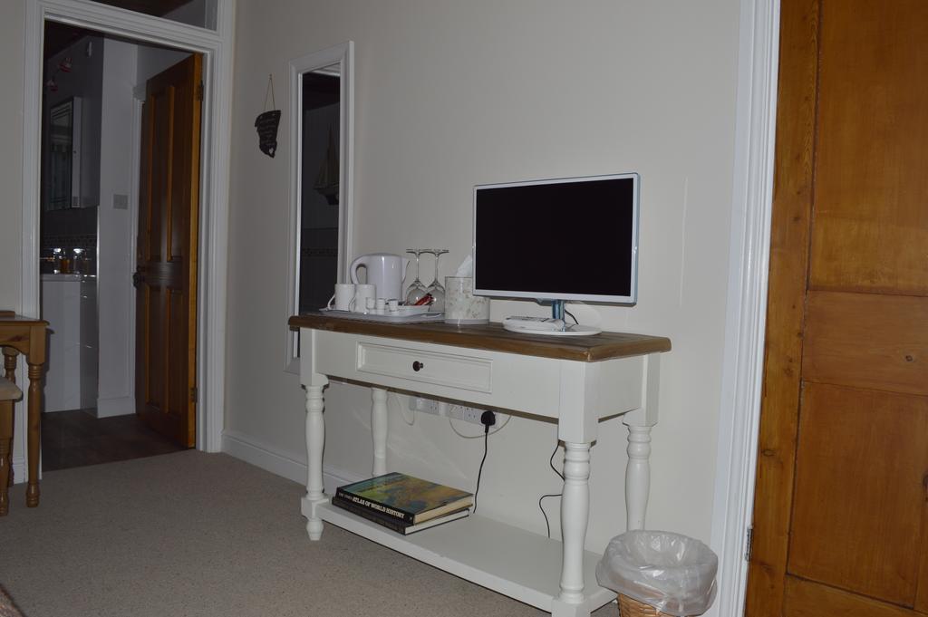 Troedyrhiw Bed & Breakfast Cardigan Bilik gambar